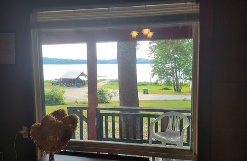 Northfield Ski Chalet | Renovated Chalet facing lac Heney in Gracefield Quebec