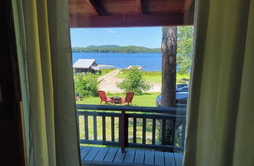 Northfield Ski Chalet | Renovated Chalet facing lac Heney in Gracefield Quebec