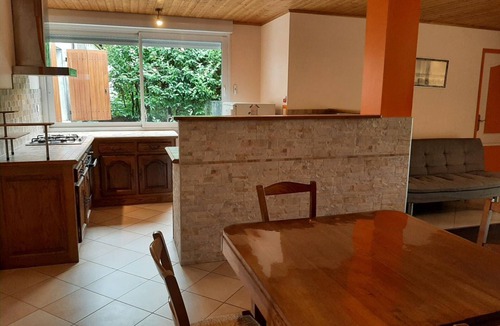 Champagne-Vigny Cottage | Renovated Charente cottage with vineyard views, near Angoulême