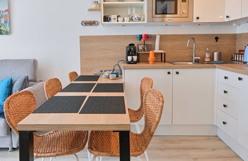 Equemauville Apartment | Renovated cocoon pool & terrace near Honfleur