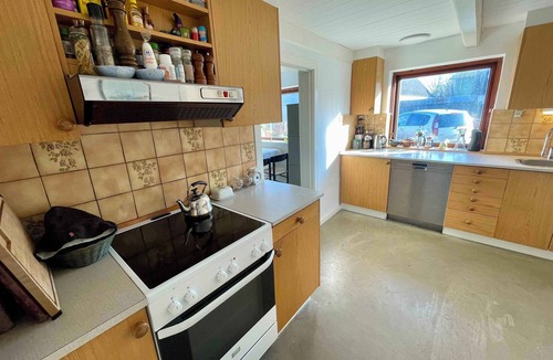 Bandholm Villa | Renovated country home 50 m from the sea