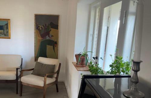 Bandholm Villa | Renovated Country Home 50 M From The Sea