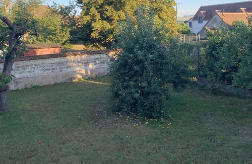 Etigny House | Renovated country property on the banks of the Yonne
