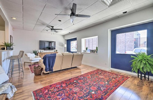 Downtown Apartment | Renovated Dtwn Retreat < 1 Mi to Plaza Park!