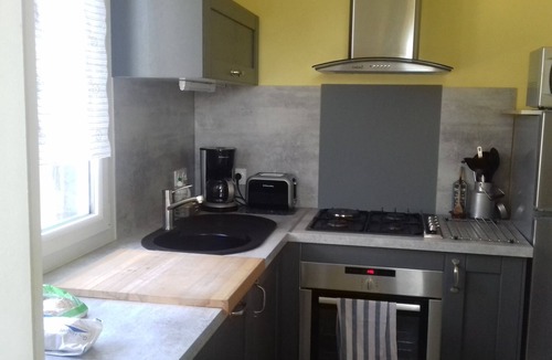 Luc-sur-Mer Apartment | Renovated duplex apartment