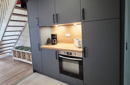Roscoff Apartment | Renovated duplex apartment in residence on 3rd floor with elevator.