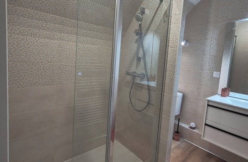 Roscoff Apartment | Renovated duplex apartment in residence on 3rd floor with elevator.