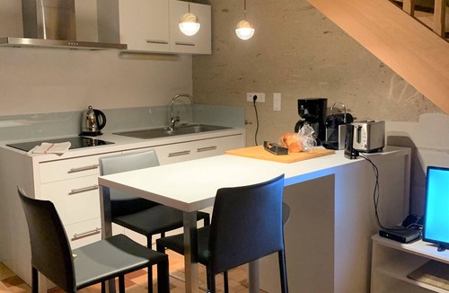 Decre-Cathedrale Apartment | Renovated duplex in the heart of the historic district