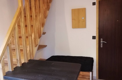 Thones Apartment | Renovated Duplex Studio