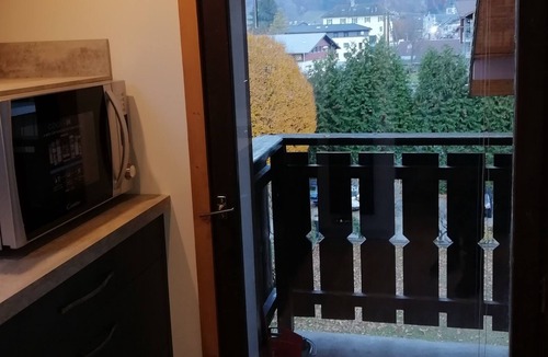 Thones Apartment | Renovated Duplex Studio