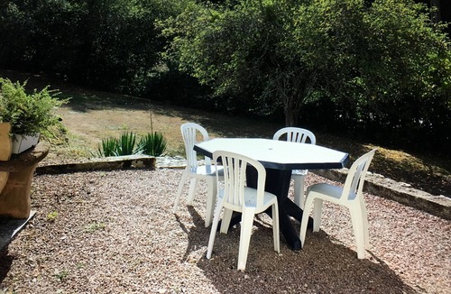 Vauclaix Cottage | Renovated farmhouse