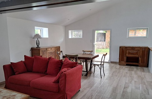Val de Gatine House | Renovated former sheepfold in the countryside with swimming pool