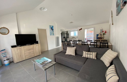 Bretignolles-sur-Mer House | Renovated Beach House - Comfort & Amenities, Near Shops & Activities, WiFi Included