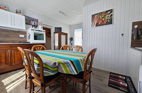 LʼAiguillon-sur-Mer House | Renovated house for 6 in L'Aiguillon-sur-Mer
