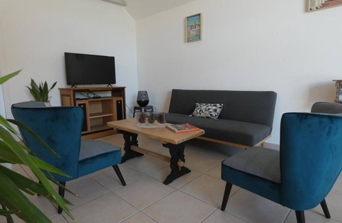 Notre-Dame-de-Monts House | Renovated house, 8 pers, pets allowed, garden