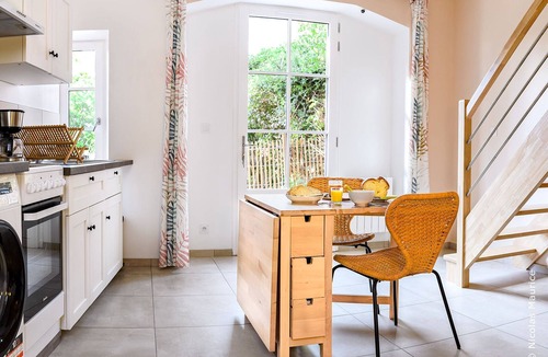 Mortagne-sur-Sevre Cottage | Renovated house in Mortagne-sur-Sèvre with terrace and WiFi