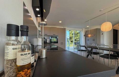 Skastrup Strand House | Renovated holiday home with sea view in Skåstrup