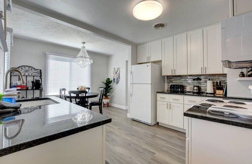 Central Point House | Renovated Home in Central Point