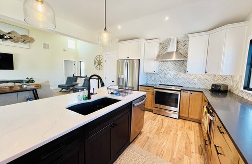 Sandpiper Village House | RENOVATED HOME ON THE OCEAN BLOCK!