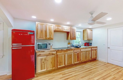 Boothbay Harbor Hotel | Renovated home with water views, - dogs okay