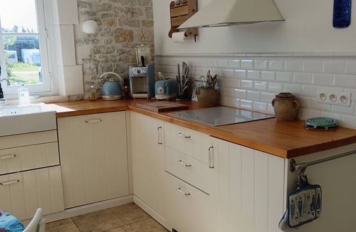 La Bree-les-Bains House | Renovated house + large garden, in the heart of the village and close to the beach