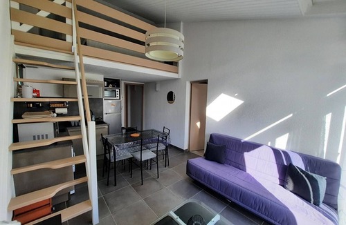 La Faute-sur-Mer House | Renovated house near beach, terrace, pets allowed