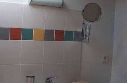 Pont-Saint-Esprit House | Renovated house in small villa, 4 miles away from the Gorges de l¥ArdËche