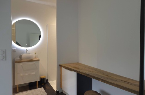 Frossay House | Renovated house