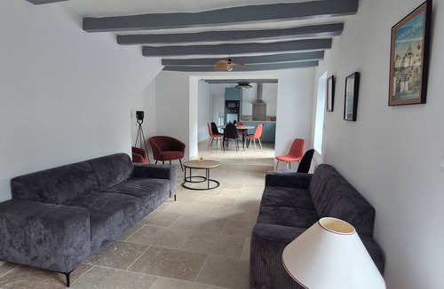 Sache House | Renovated house on the Route des Châteaux