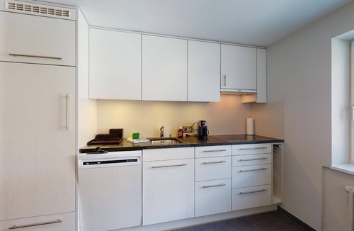 Pontresina Apartment | Renovated in 2020, 5½-room apartment on the 1st floor, distributed over two floo