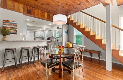 Downtown San Antonio House | Renovated Kitchen & Cowboy Pool + Outdoor Space