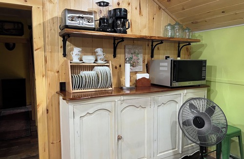 Tupper Lake Cottage | Renovated Little Wolf Winter Special-book 3, get 1 night free, lakefront!