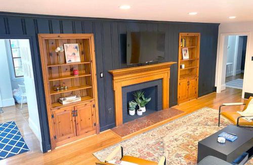 North Chesterfield House | Renovated Modern Home Minutes to Downtown Richmond
