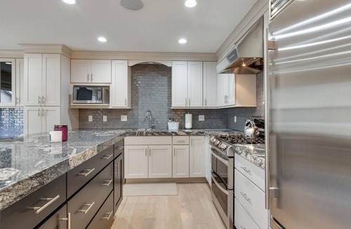 Holladay House | Renovated Modern Townhome in the heart of Holladay
