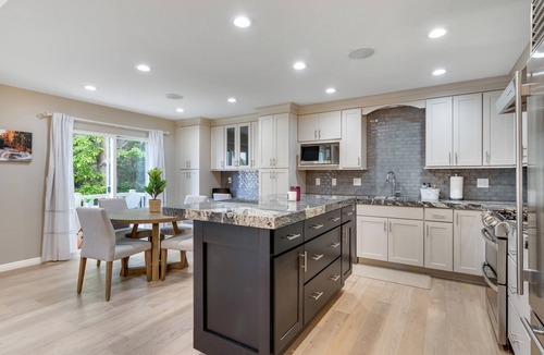 Holladay House | Renovated Modern Townhome in the heart of Holladay