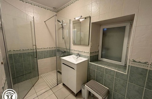 La Gaubretiere Cottage | Renovated old house with terraces, up to 6 people, La Gaubretière