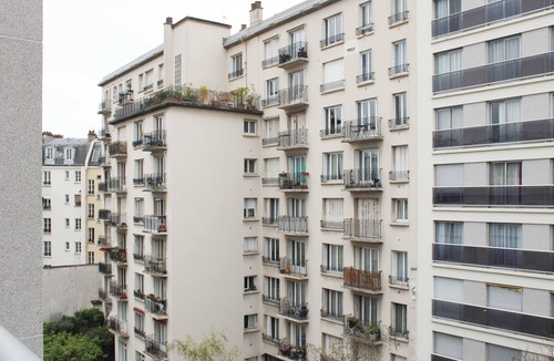 Jardin des plantes Apartment | Renovated & Quiet Studio with Elevator - Paris 5th