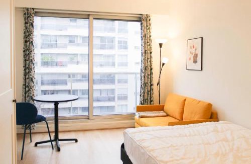 Jardin des plantes Apartment | Renovated & Quiet Studio with Elevator - Paris 5th