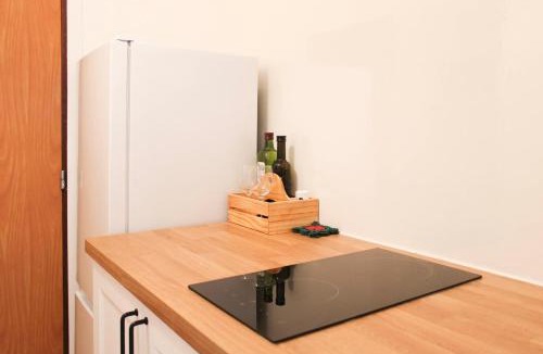 Jardin des plantes Apartment | Renovated & Quiet Studio with Elevator - Paris 5th