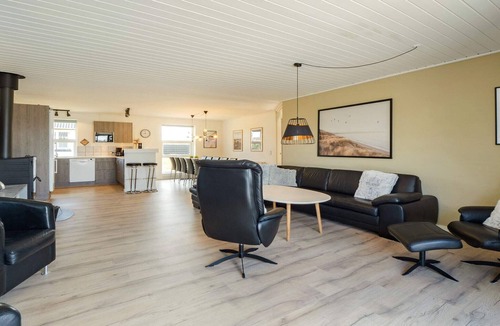 Vorupør House | Renovated Retreat with Pool