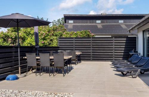 Vorupør House | Renovated Retreat with Pool
