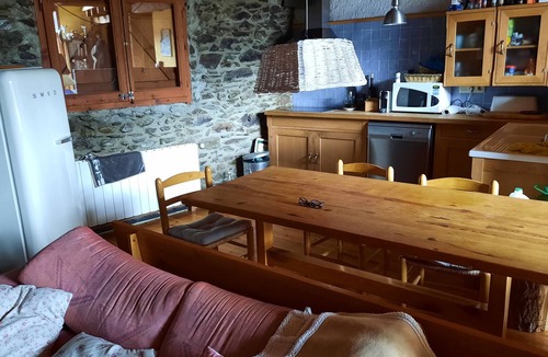 La Guingueta d'Aneu Cottage | Renovated Rural House Spectacular Views