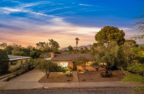 Tucson House | Renovated Southwest Home