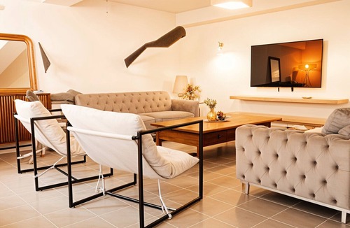 Saint-Ignat House | Renovated, spacious and comfortable 26-bed mill