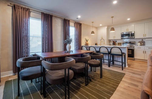 Mosby House | Renovated Spacious Home Near Downtown, Sleeps 10