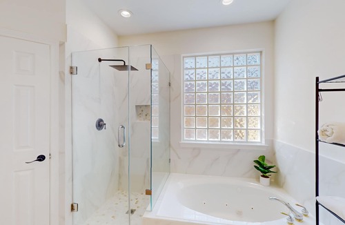 Alden Bridge House | Renovated & spacious home in a quiet neighborhood with yard & gourmet kitchen