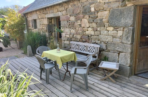 Plouzelambre House | Renovated stone house, Plouzelambre, Côtes d'Armor