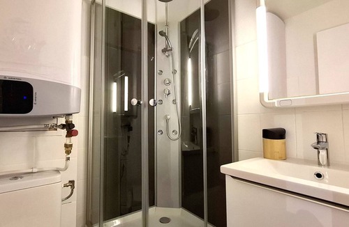 Pyrenees 2000 Apartment | Renovated studio cabin near slopes, 4 pers.