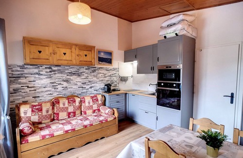 Les Bruyeres Apartment | Renovated studio for 4 pers, ski-in/ski-out