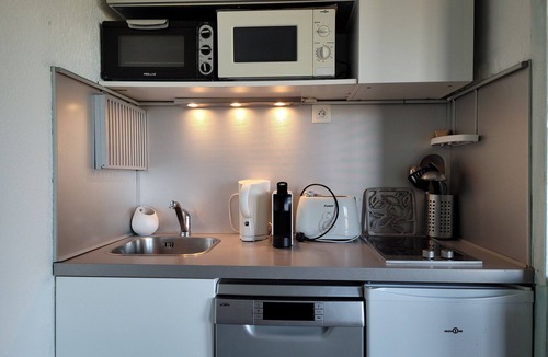 Pra Loup Apartment | Renovated studio for 4, valley view, near slopes